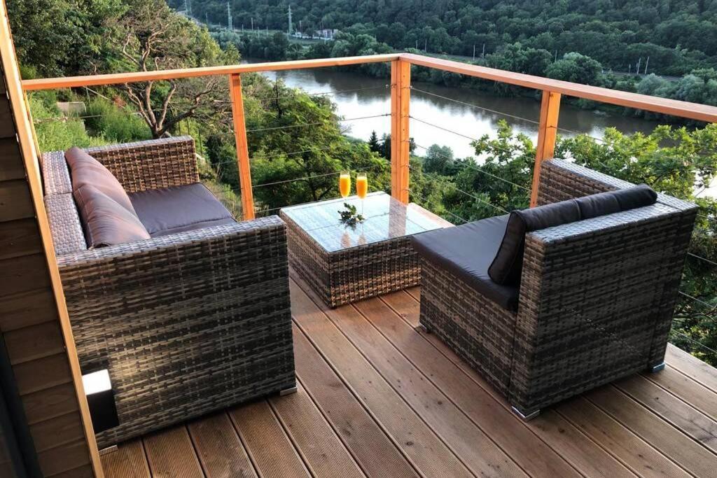 Chatka C Vyhlídka nad řekou Zdiby Exterior foto